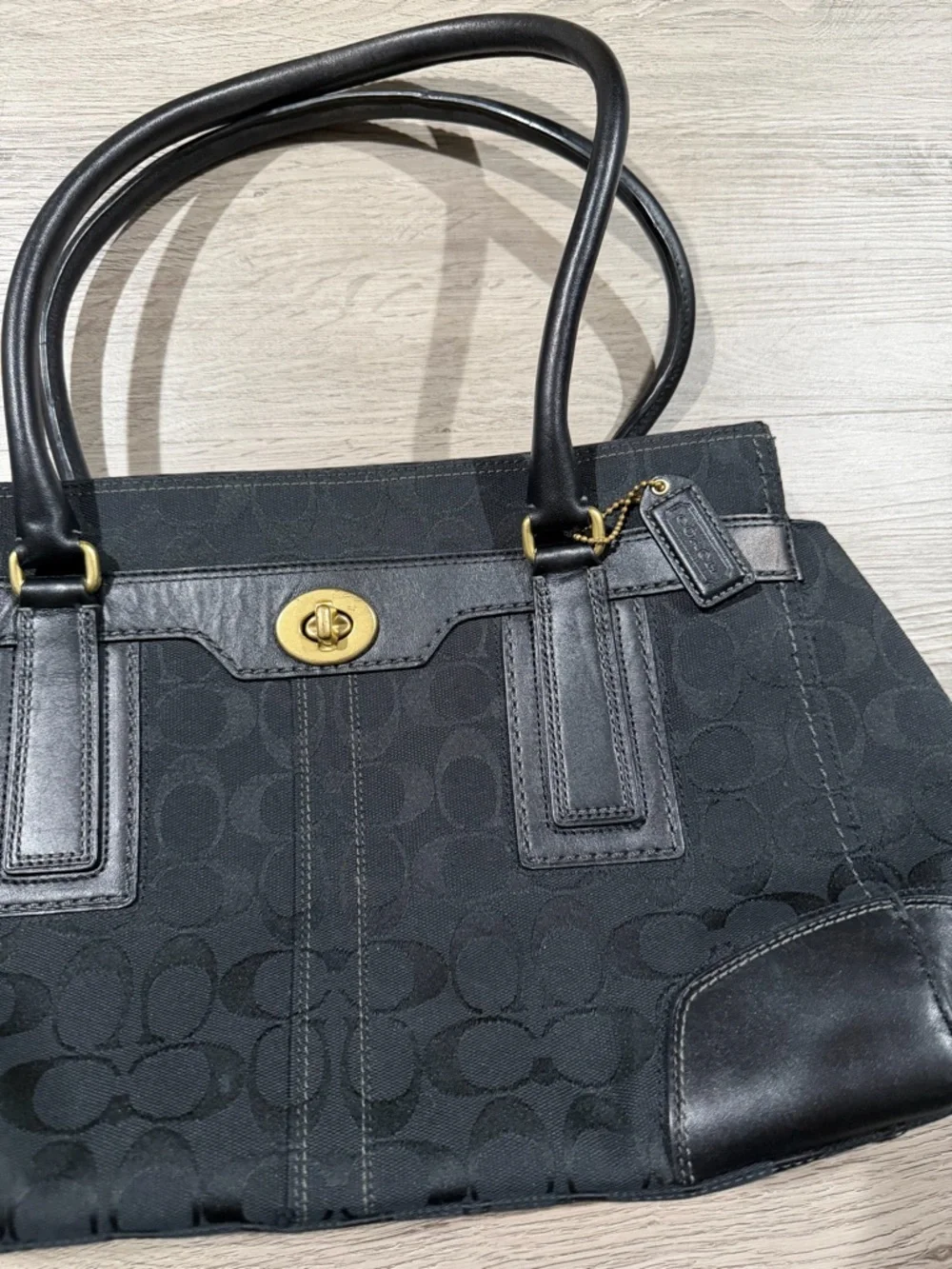 Coach shoulder tote